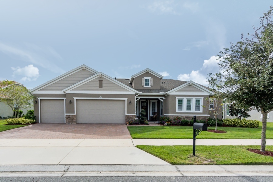 2 Lifestyle Homes for sale in Clermont & Groveland, Florida Lake & 55